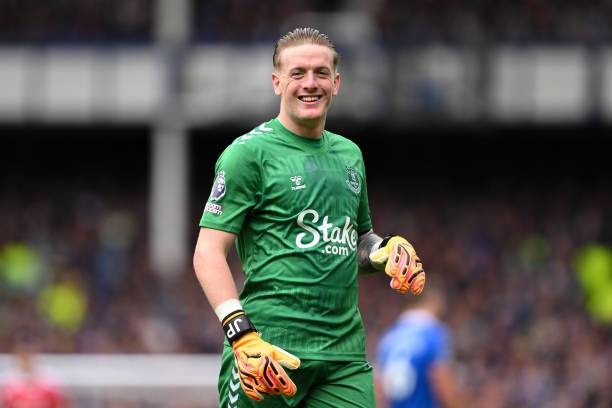 国内足球发 国内足球发