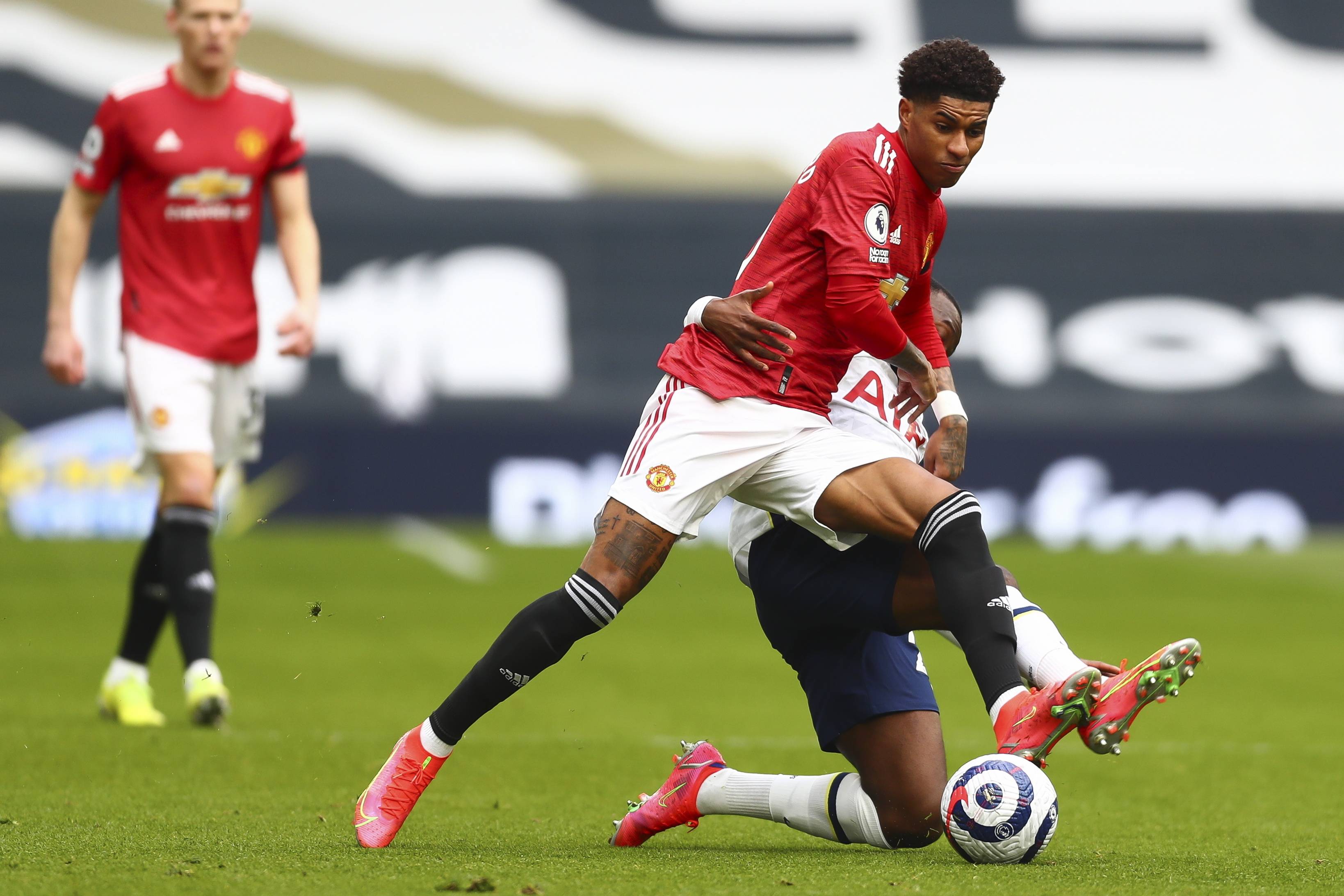 押上一只手 押上一只手